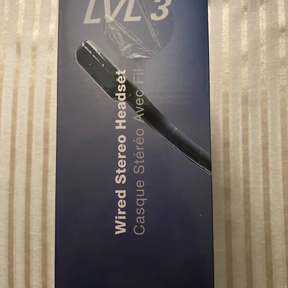 PLAYSTATION 4 AFTERGLOW LVL 3 WIRED HEADSET - Picture 4 of 7